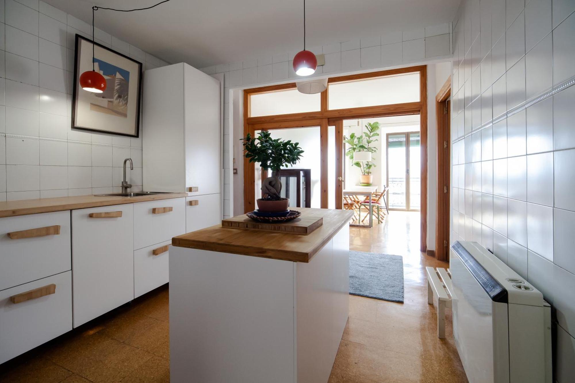 Large Family Home In Albaicin Center กรานาดา ภายนอก รูปภาพ